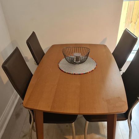 גלוואיי St Patricks Avenue Apartment מראה חיצוני תמונה